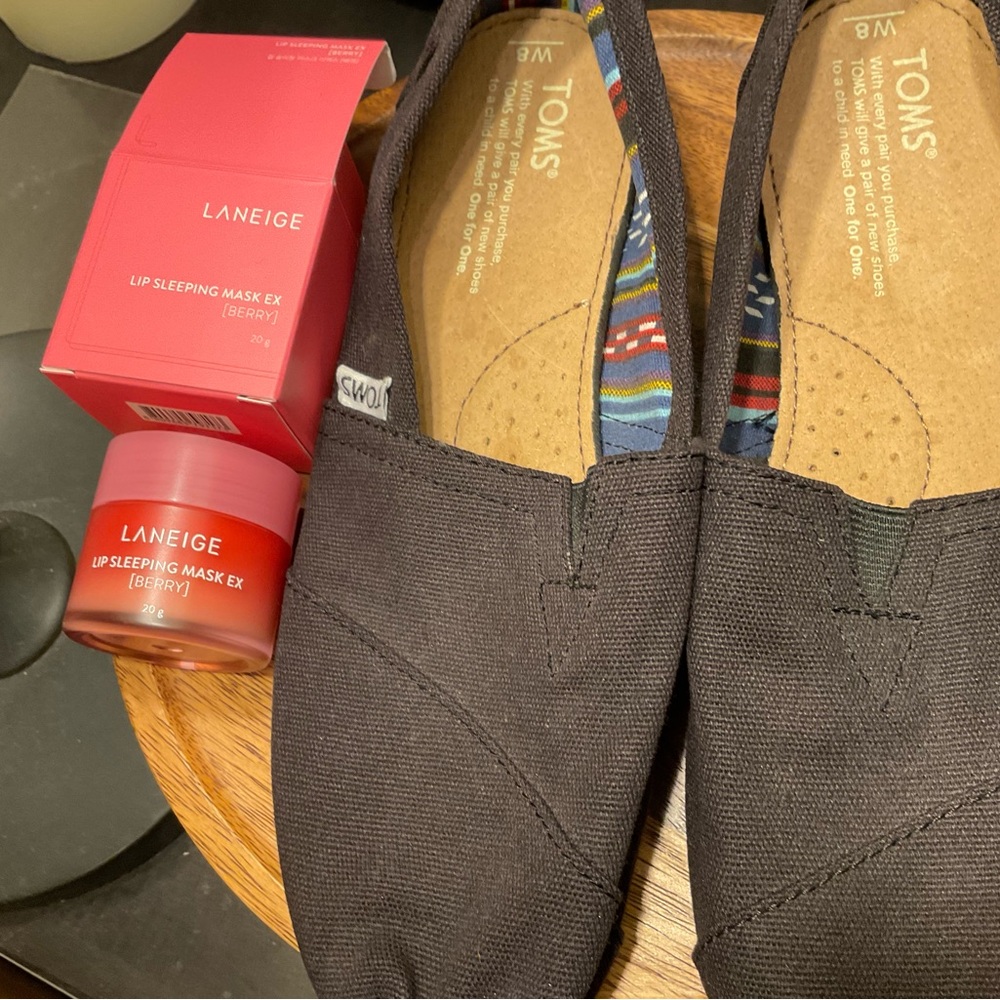 Tom’s all new slip and free 🎁 gifts